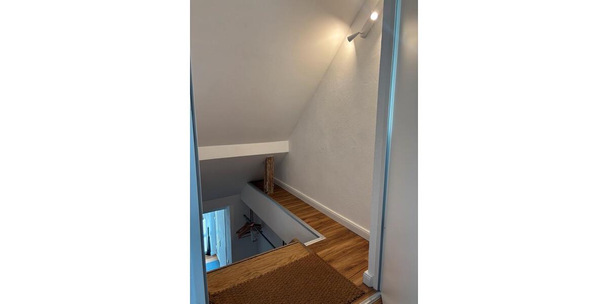 Dachgeschoßwohnung Berlin Treptow-Köpenick - 1 Zimmer, 37 m&sup2;, 950&euro; | Angebot:26236277