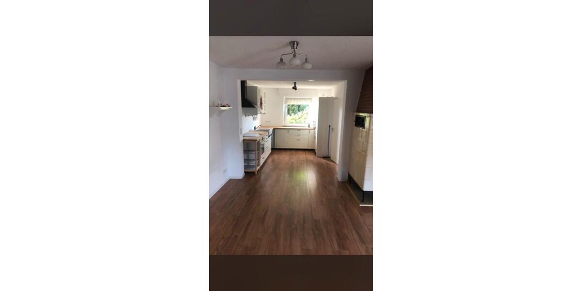 Wohnen auf Zeit Riegelsberg - 4 Zimmer, 120 m&sup2;, 320&euro; | Angebot:25432417