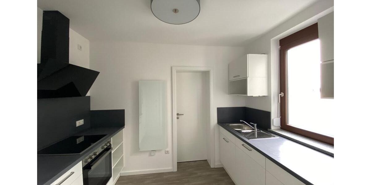 Erdgeschoßwohnung Coburg - 2 Zimmer, 60 m&sup2;, 660&euro; | Angebot:25767093