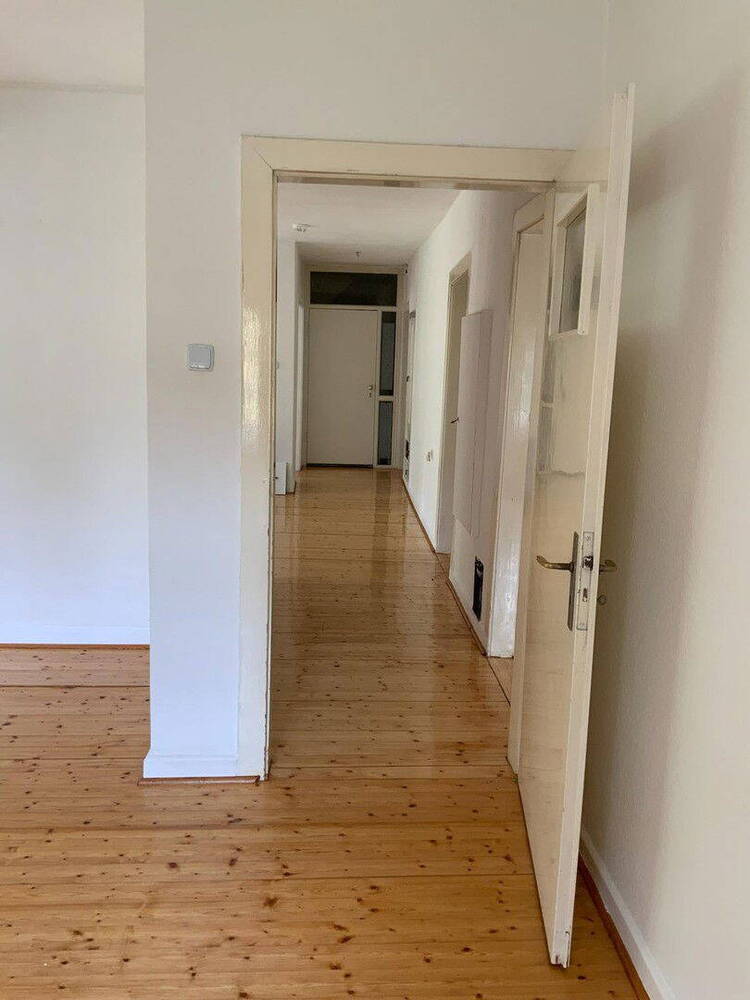 Lichtdurchflutete Wohnung im Grünen