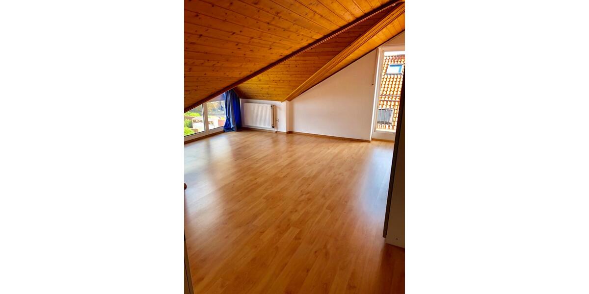 Dachgeschoßwohnung Greven - 2.5 Zimmer, 50 m&sup2;, 400&euro; | Angebot:26041009