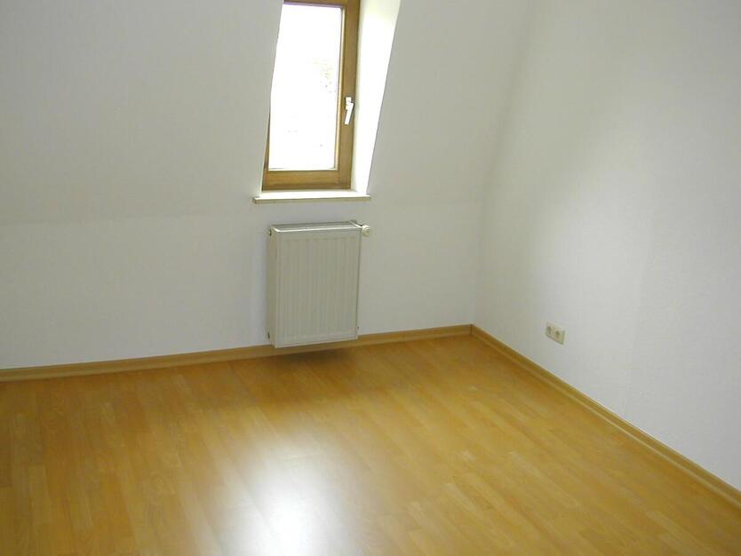 Dachatelier u. Garten für Studenten-WG oder Studenten-Paare ab Dezember 3 zimmer