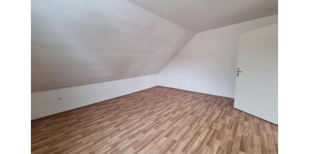 Etagenwohnung Amberg - 3 Zimmer, 70 m&sup2;, 630&euro; | Angebot:25056729