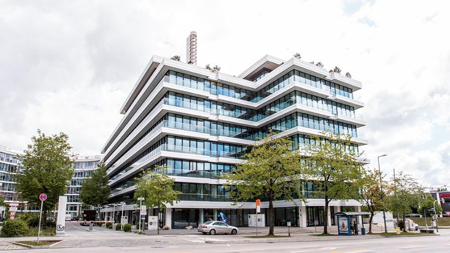 Mehrere repräsentative Büroräume in stylisch renoviertem Büro - All-in-Miete