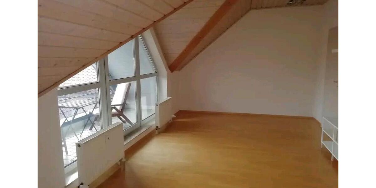 Dachgeschoßwohnung Nidda - 2 Zimmer, 61 m&sup2;, 950&euro; | Angebot:24382983