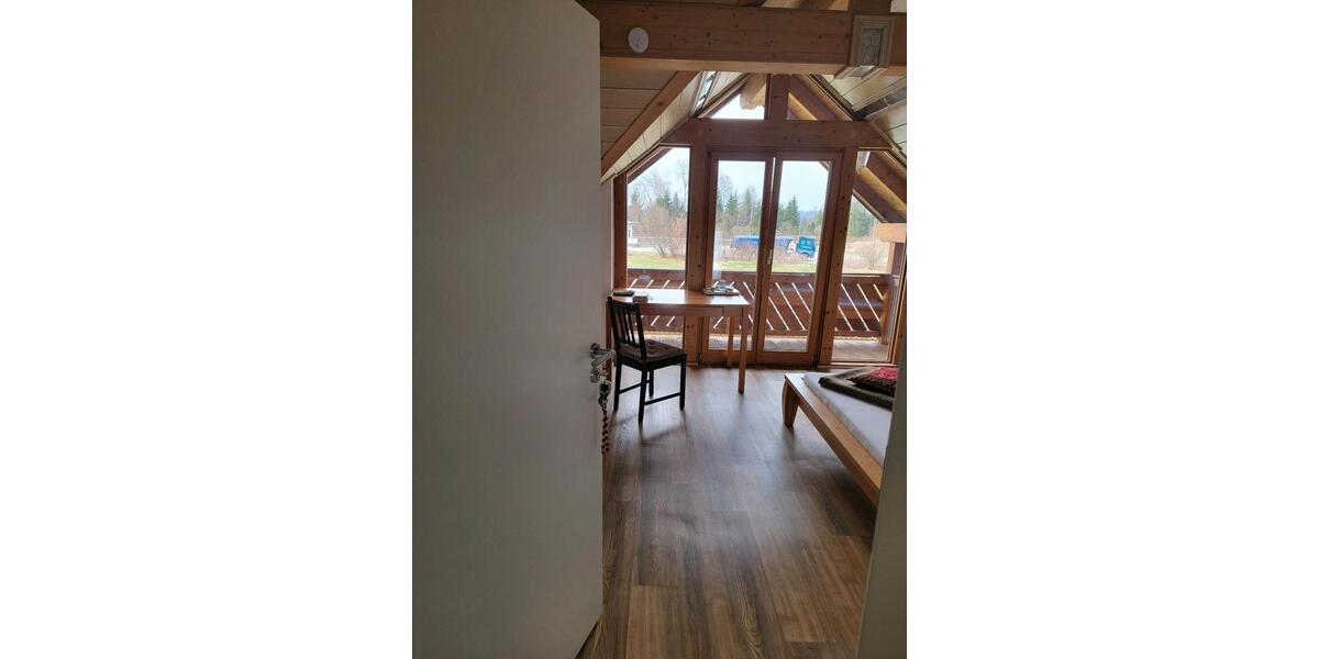 Wohnen auf Zeit Bichl - 3 Zimmer, 100 m&sup2;, 35&euro; | Angebot:26015493