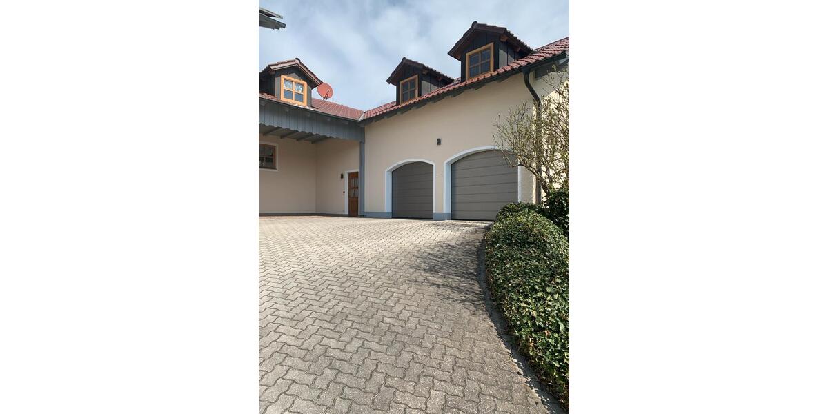 Etagenwohnung Traitsching - 2.5 Zimmer, 80 m&sup2;, 560&euro; | Angebot:24495145