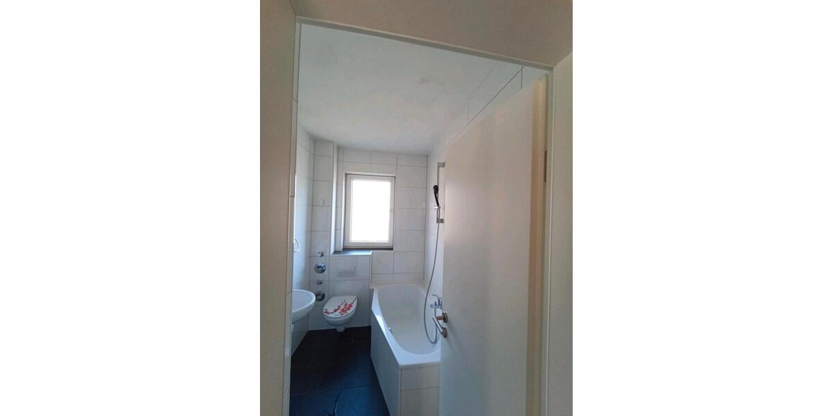 Etagenwohnung Baunatal - 3 Zimmer, 65 m&sup2;, 700&euro; | Angebot:25971713