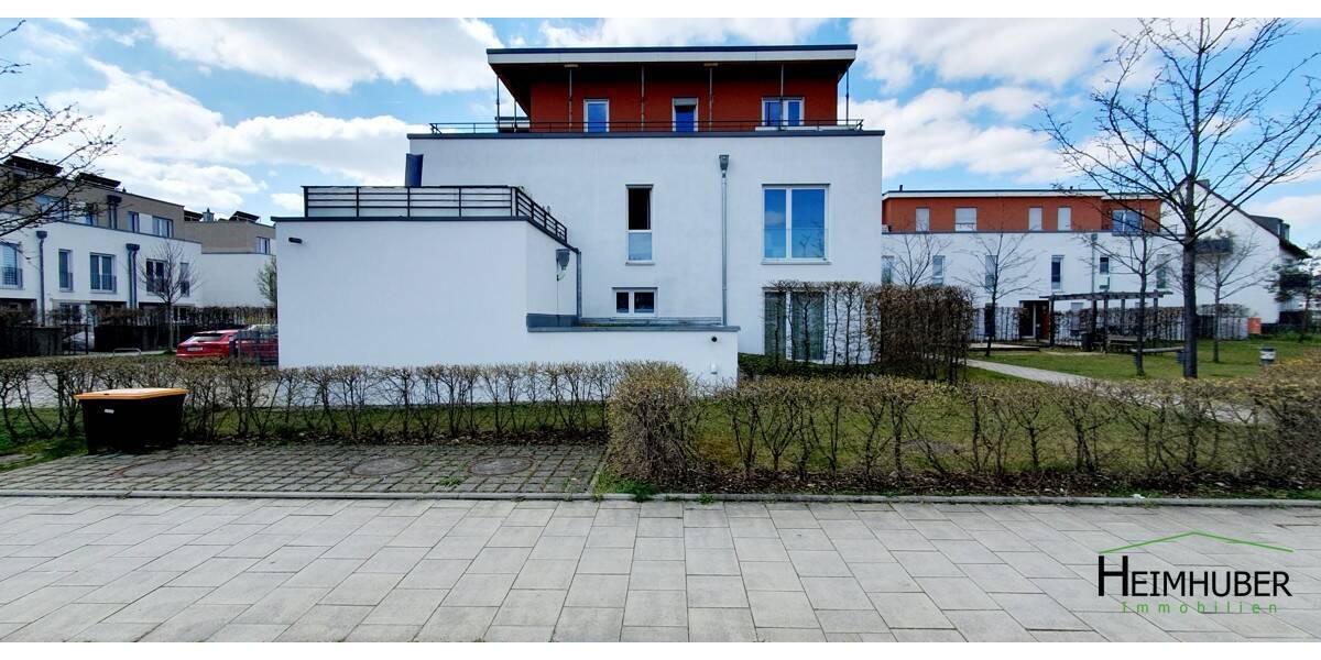 Etagenwohnung München Ramersdorf-Perlach - 3 Zimmer, 102 m&sup2;, 2.100&euro; | Angebot:26043003