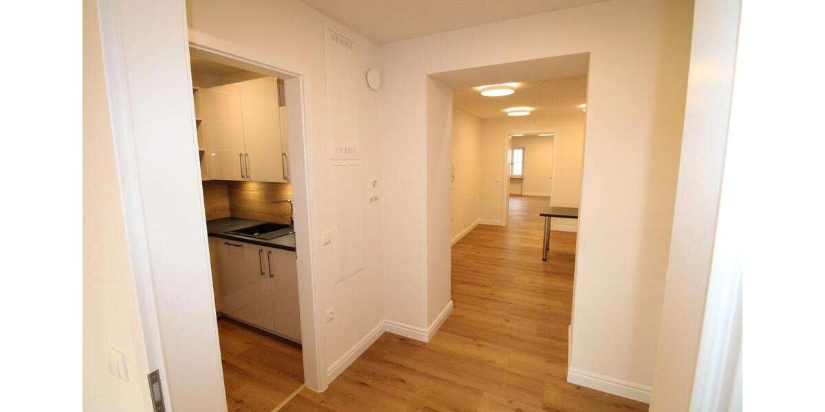 Etagenwohnung Velden - 3 Zimmer, 95 m&sup2;, 1.090&euro; | Angebot:26423258