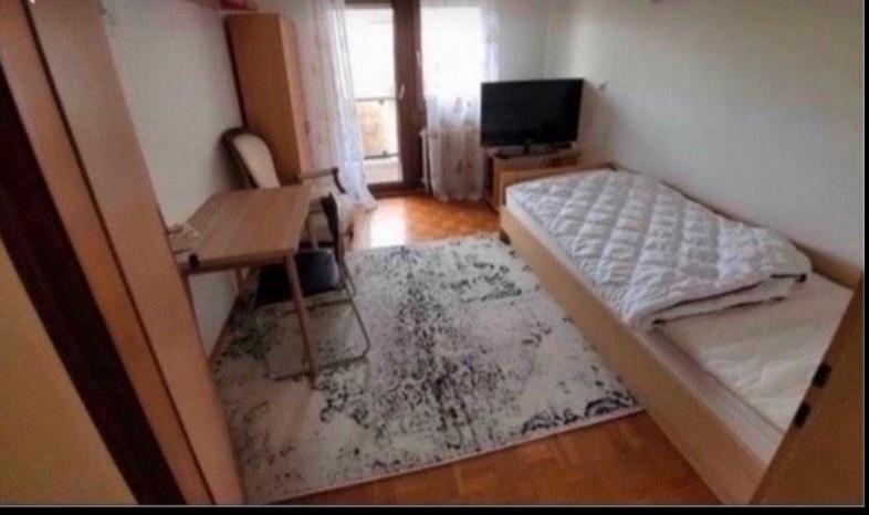Pension Monteur Zimmer frei