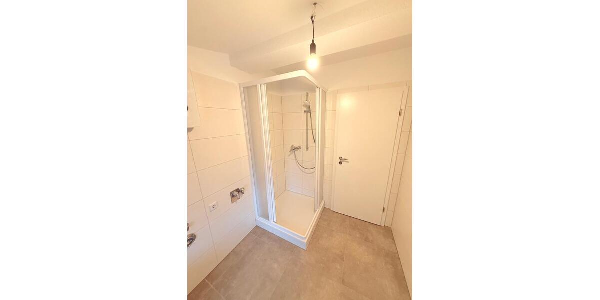 1-Raumwohnung – Erstbezug nach Sanierung in Pfaffendorf 1 zimmer