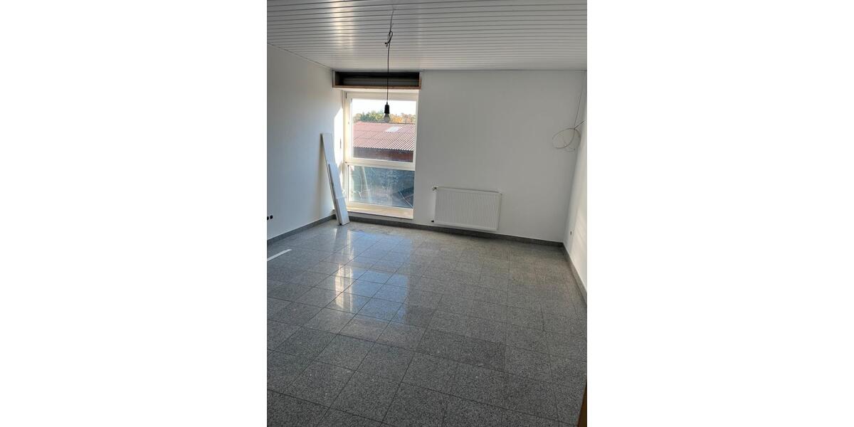 Dachgeschoßwohnung Ostbevern - 3 Zimmer, 850&euro; | Angebot:23687592