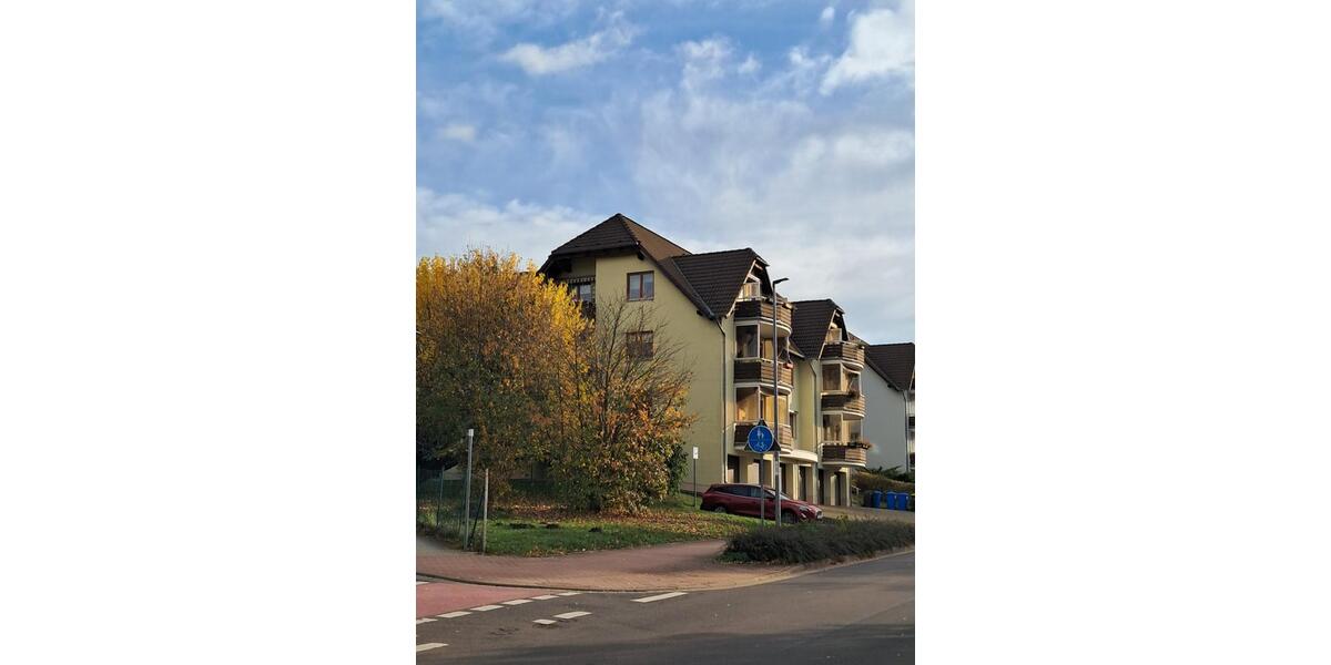 Dachgeschoßwohnung Sondershausen - 3 Zimmer, 88 m&sup2;, 600&euro; | Angebot:25993595