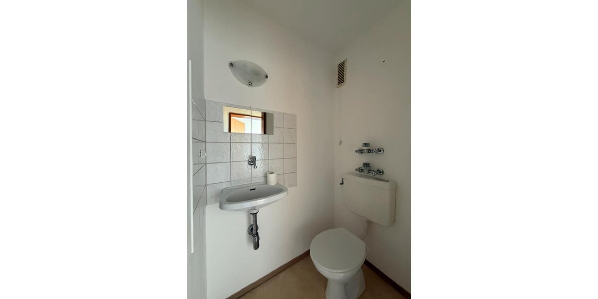 Etagenwohnung Pfullingen - 3 Zimmer, 80 m&sup2;, 897&euro; | Angebot:26547370
