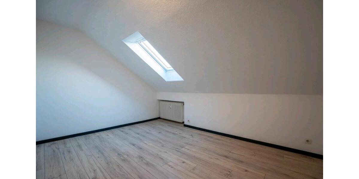 Dachgeschoßwohnung Lippstadt Garfeln - 3 Zimmer, 59 m&sup2;, 800&euro; | Angebot:24671247