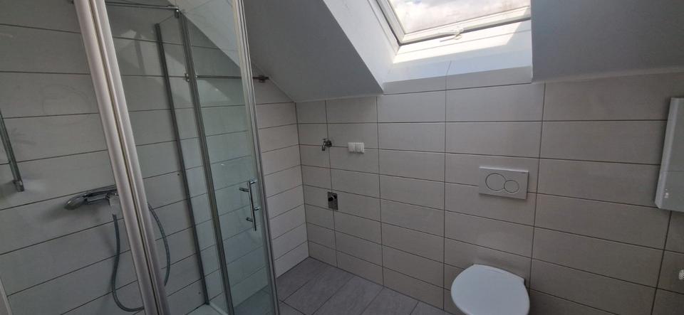 Etagenwohnung Koblenz Karthause - 4 Zimmer, 100 m&sup2;, 1.310&euro; | Angebot:26236223