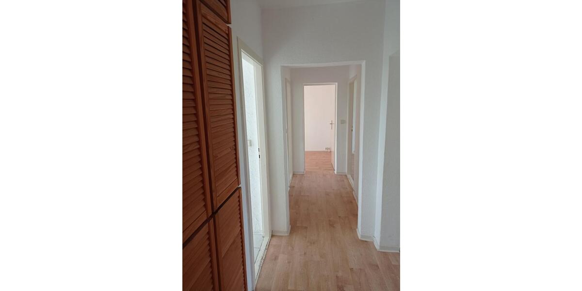 Etagenwohnung Kyritz - 3 Zimmer, 62 m&sup2;, 430&euro; | Angebot:26476559