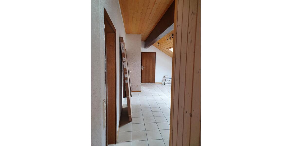 Dachgeschoßwohnung Kelkheim (Taunus) - 2 Zimmer, 67 m&sup2;, 905&euro; | Angebot:24372294