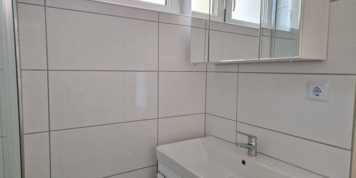 Etagenwohnung Bad Salzuflen Innenstadt - 2 Zimmer, 43 m&sup2;, 320&euro; | Angebot:26815891