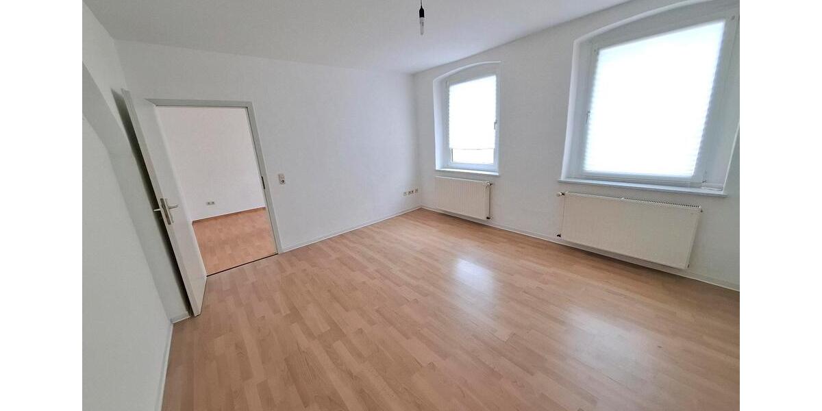 Etagenwohnung Döbeln - 2 Zimmer, 38 m&sup2;, 189&euro; | Angebot:26502253