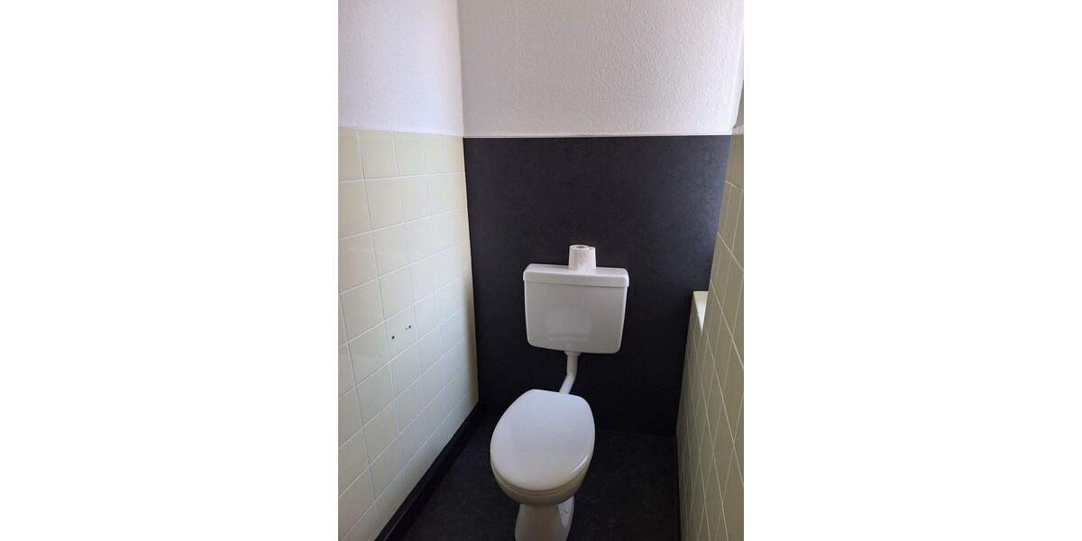 Etagenwohnung Bochum Ehrenfeld - 4 Zimmer, 166 m&sup2;, 1.530&euro; | Angebot:25665742