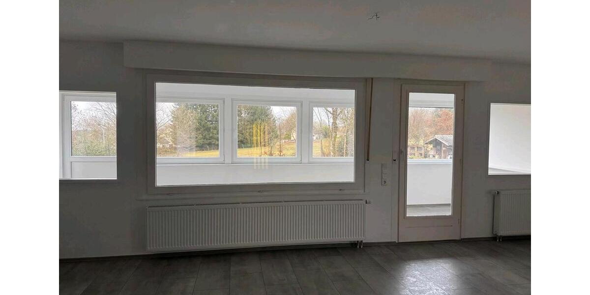 Etagenwohnung Simmerath - 2 Zimmer, 93 m&sup2;, 800&euro; | Angebot:24780154