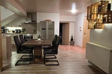 Wohnung Rimbach - 3 Zimmer, 145 m&sup2;, 990&euro; | Angebot:24663052