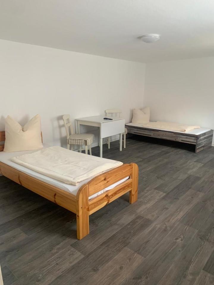 Haus 5 Zimmer, Bäder, EBK, Terrasse für Familie oder als WG
