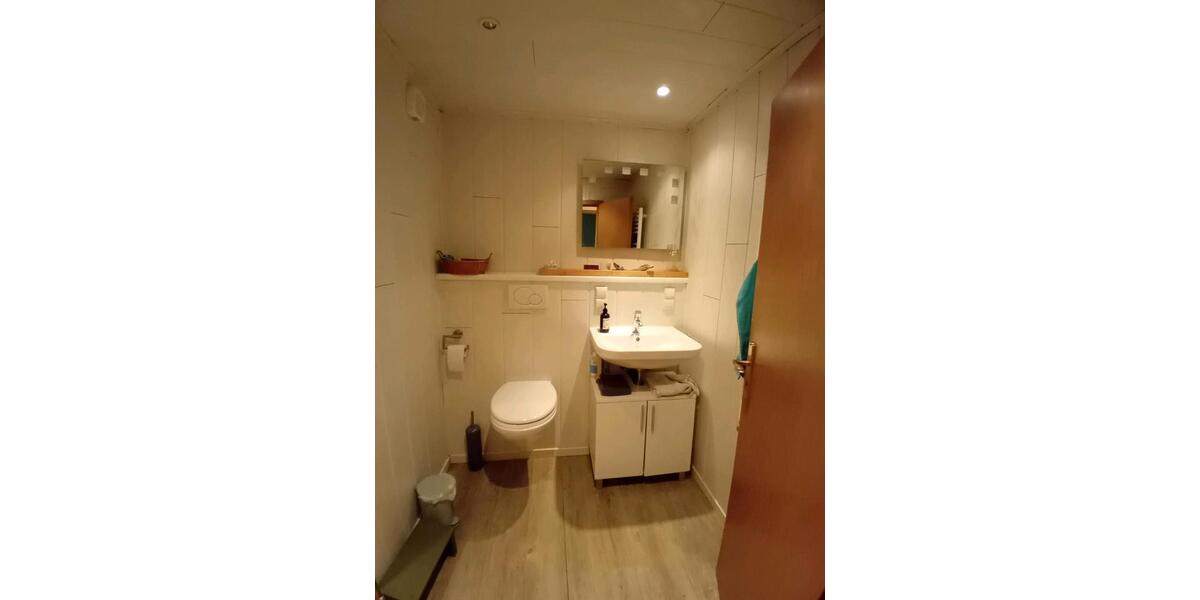Wohnen auf Zeit Blunk - 1 Zimmer, 16 m&sup2;, 55&euro; | Angebot:26343831