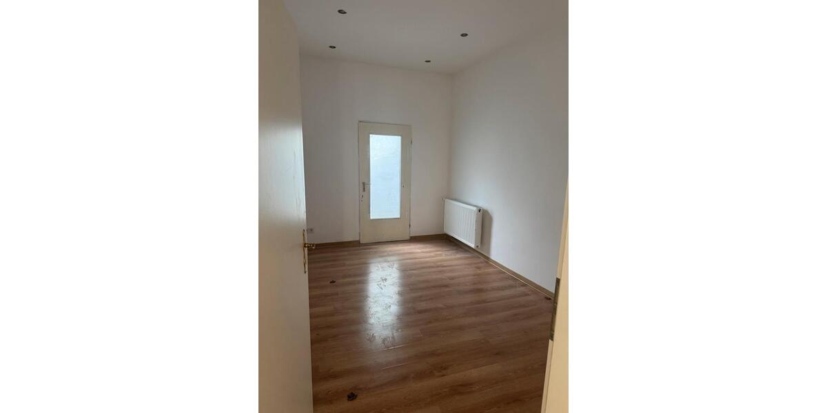 Erdgeschoßwohnung Neumagen-Dhron Dhron - 4 Zimmer, 110 m&sup2;, 1.030&euro; | Angebot:26286344