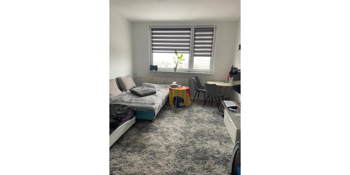 Etagenwohnung Neubrandenburg Datzeberg - 1 Zimmer, 24 m&sup2;, 320&euro; | Angebot:24868427