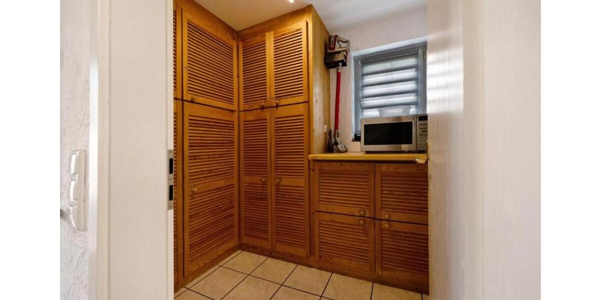 Modernes Wohnhaus möbliert ab September 2026 langfristig 4.5 zimmer