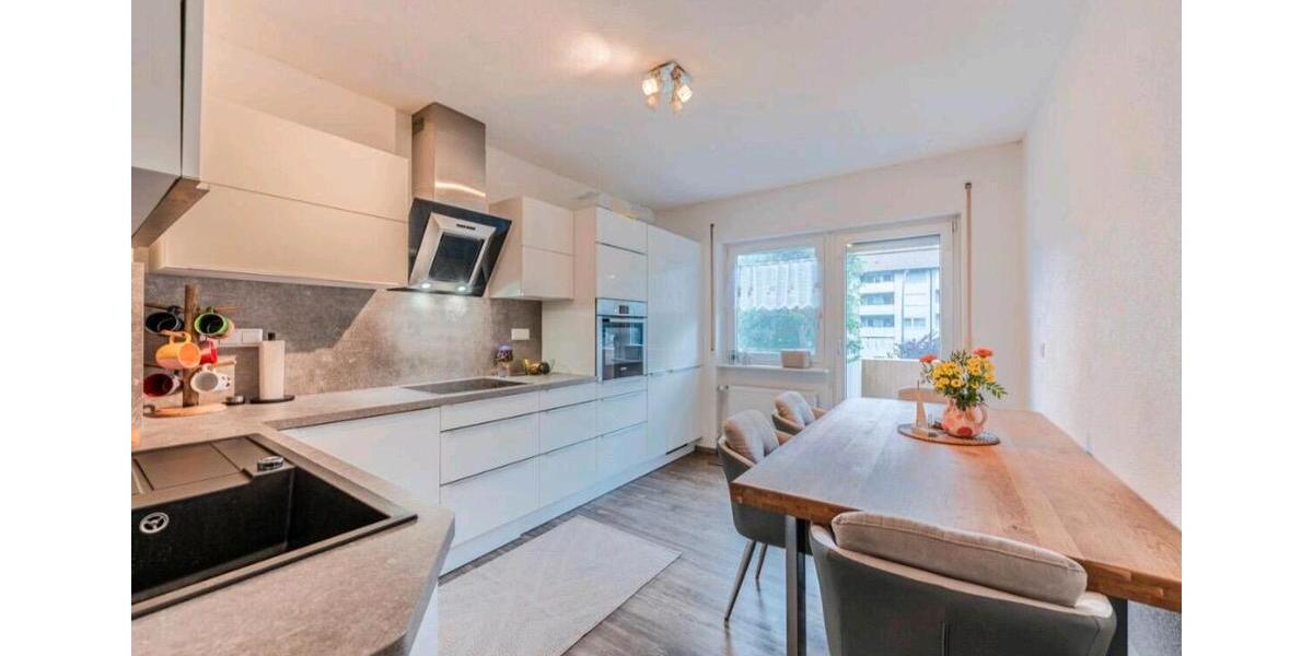 Hochparterre Singen (Hohentwiel) - 3 Zimmer, 75 m&sup2;, 1.400&euro; | Angebot:26414228