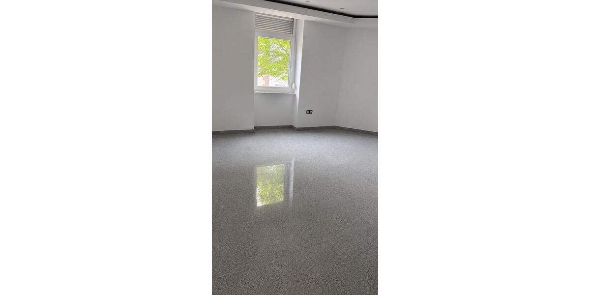 Erdgeschoßwohnung Dillenburg - 4 Zimmer, 102 m&sup2;, 1.100&euro; | Angebot:26701979