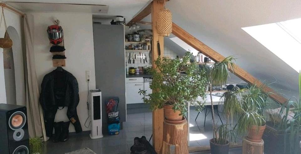 Dachgeschoßwohnung Niederzier - 3 Zimmer, 62 m&sup2;, 910&euro; | Angebot:26552468