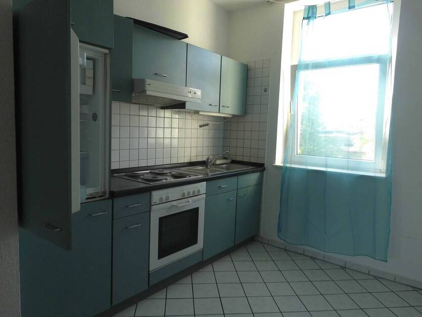 helle 2-RaumWohnung mit Einbauküche in Plagwitz
