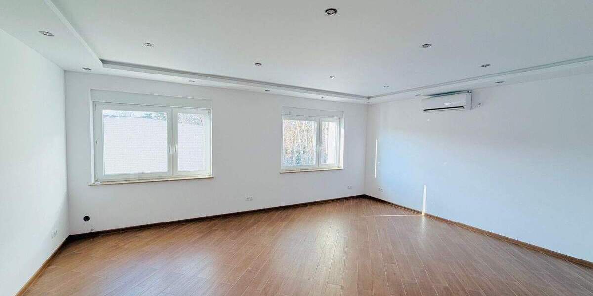 neu sanierte Gewerbefläche in ruhiger Lage von Döbeln 4 zimmer