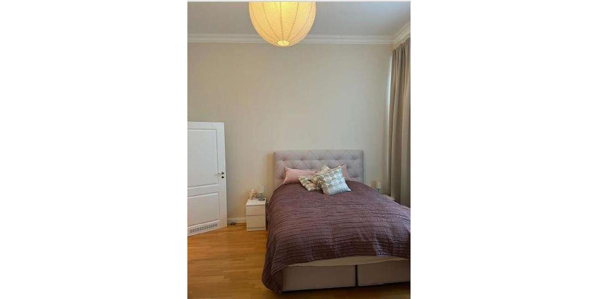 Etagenwohnung Wiesbaden Nordost - 3 Zimmer, 93 m&sup2;, 1.950&euro; | Angebot:24714986