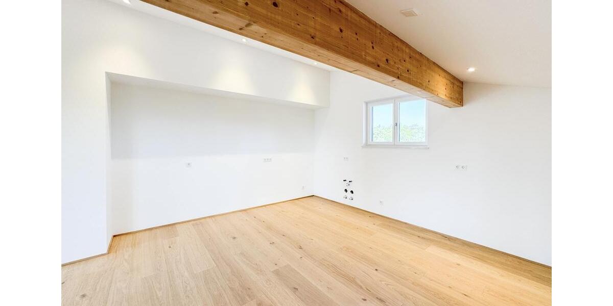 Dachgeschoßwohnung Tutzing - 3 Zimmer, 170 m&sup2;, 3.230&euro; | Angebot:23641078