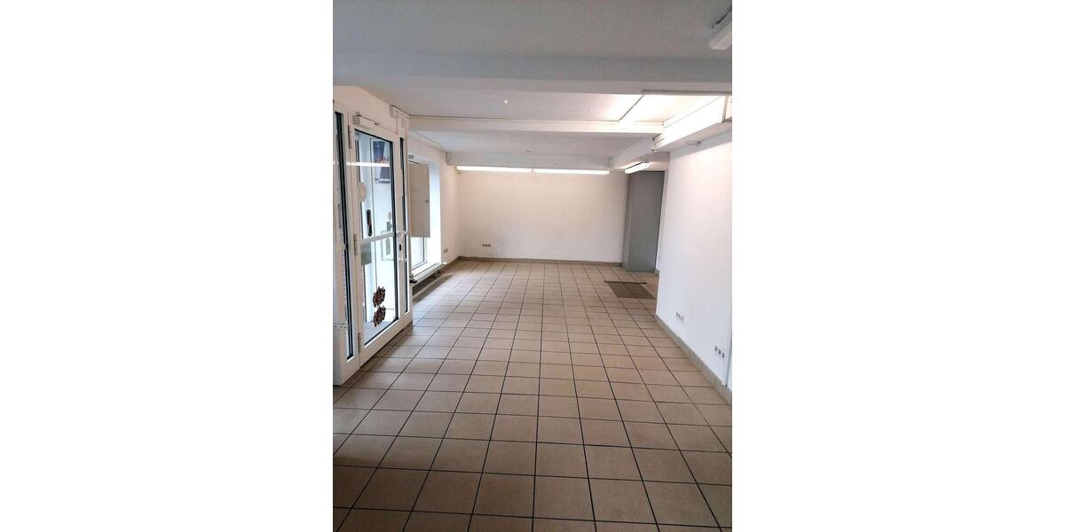 Ladenlokal in super Lage zu vermieten. zimmer