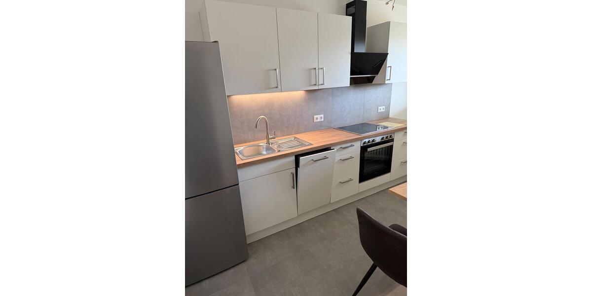 Erdgeschoßwohnung Wiesbaden Biebrich - 1.5 Zimmer, 46 m&sup2;, 1.100&euro; | Angebot:26425599