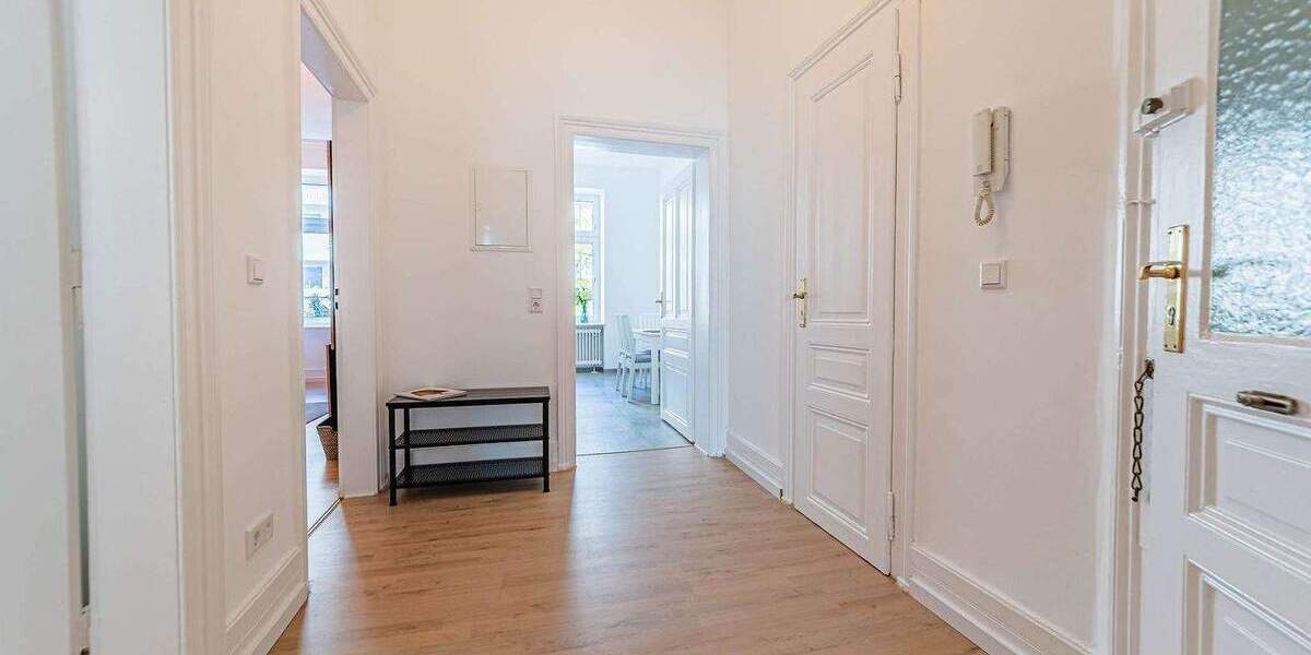 Etagenwohnung Frankfurt am Main Westend-Süd - 2 Zimmer, 67 m&sup2;, 2.460&euro; | Angebot:25968507