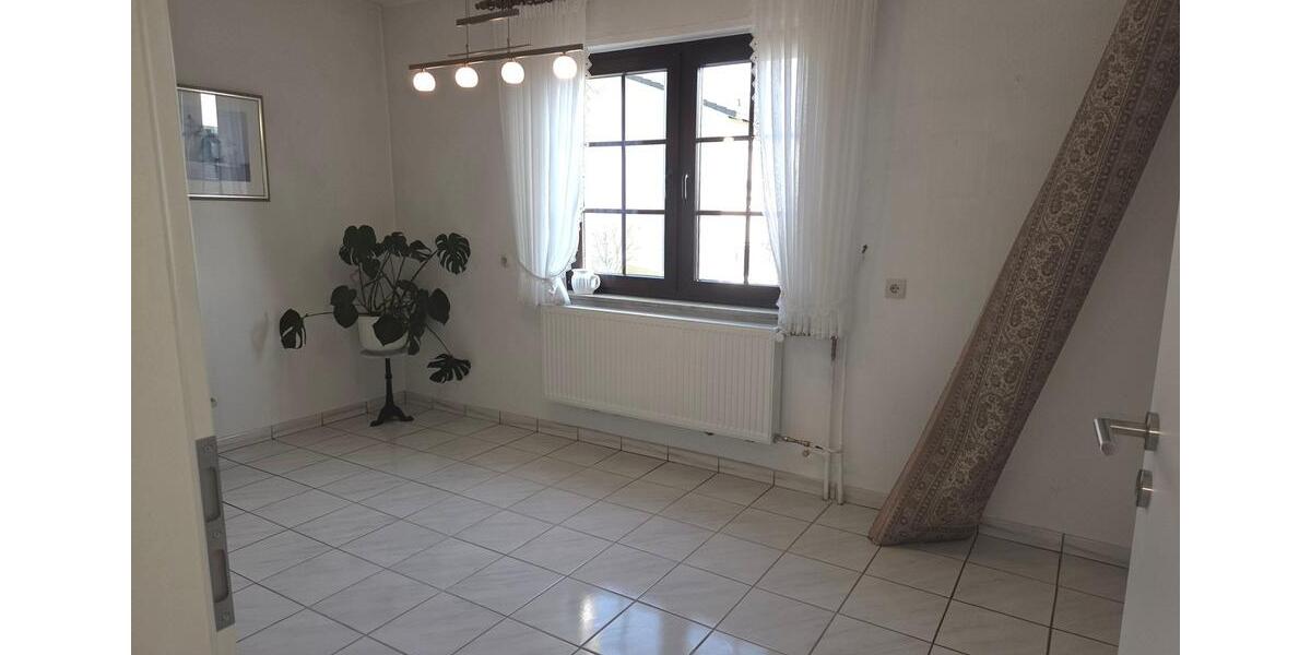Doppelhaushälfte Beselich - 5 Zimmer, 150 m&sup2;, 1.100&euro; | Angebot:26411632