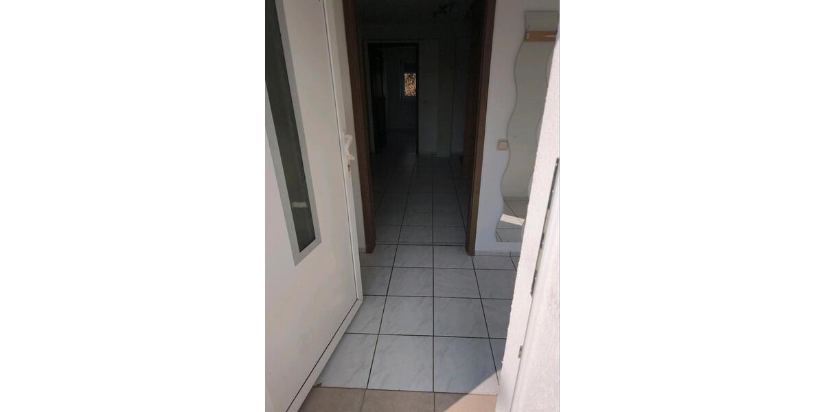 Etagenwohnung Edertal - 3 Zimmer, 80 m&sup2;, 500&euro; | Angebot:25782754