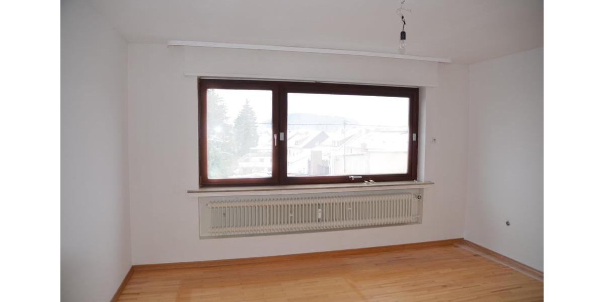 Etagenwohnung Rehlingen-Siersburg Siersburg - 3 Zimmer, 93 m&sup2;, 680&euro; | Angebot:24334568