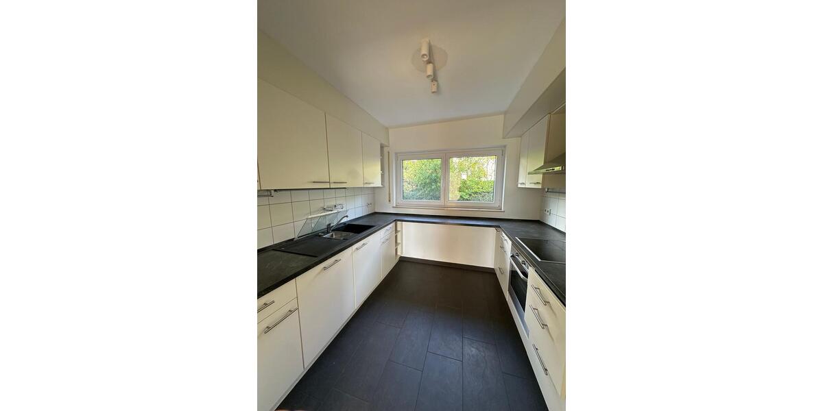 Erdgeschoßwohnung Waiblingen Beinstein - 3 Zimmer, 120 m&sup2;, 1.500&euro; | Angebot:23328811