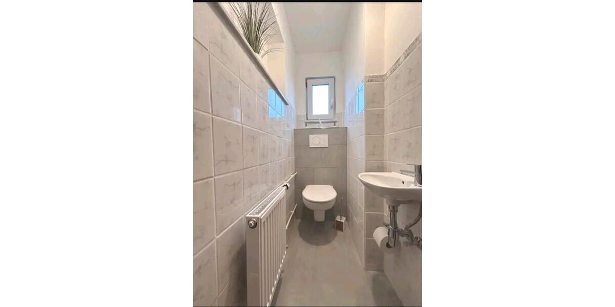 Etagenwohnung Malsch - 3 Zimmer, 100 m&sup2;, 850&euro; | Angebot:23834914