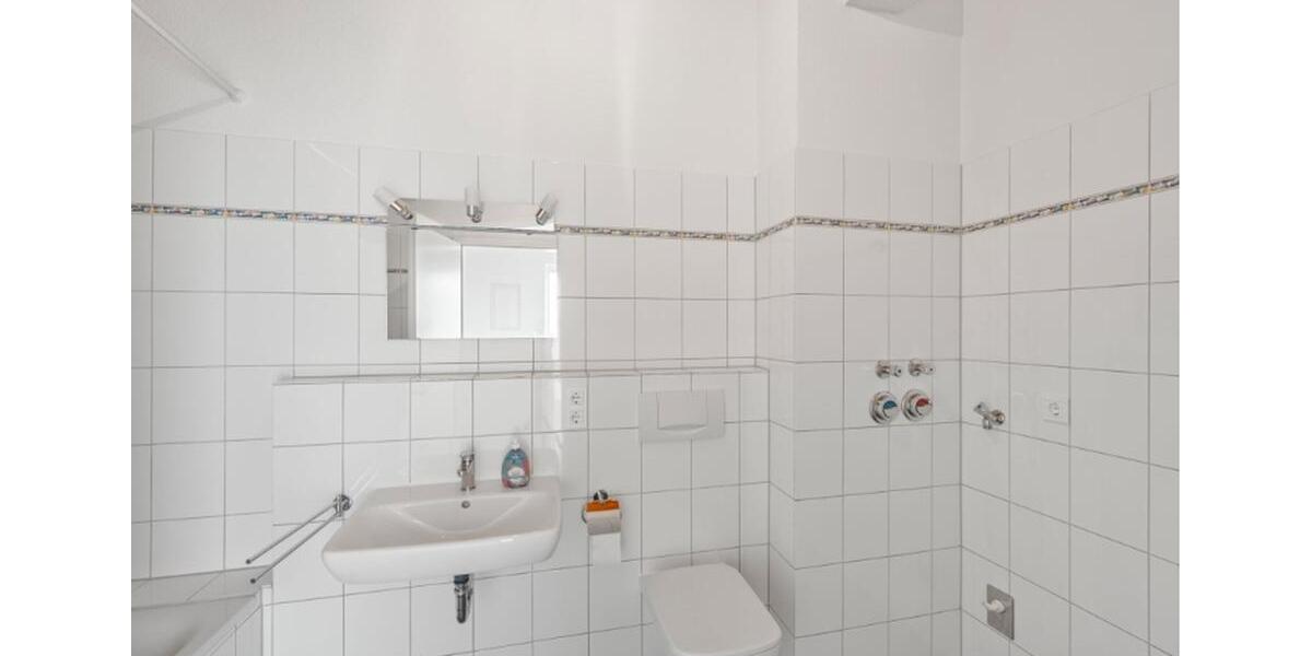 Dachgeschoßwohnung Rheinfelden (Baden) - 2 Zimmer, 62 m&sup2;, 990&euro; | Angebot:26610013
