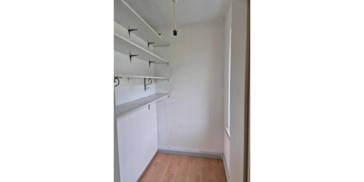 Erdgeschoßwohnung Sonneberg - 1 Zimmer, 40 m&sup2;, 241&euro; | Angebot:26163566